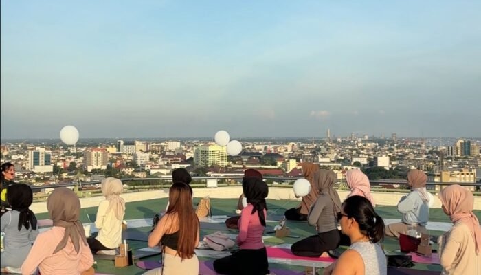 Sunrise Hatha Yoga Buka Peluncuran Program TJAKAP DJIWA