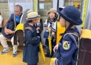 Kemandirian Sejak Dini Anak-Anak Tokyo Berangkat Sekolah Sendiri
