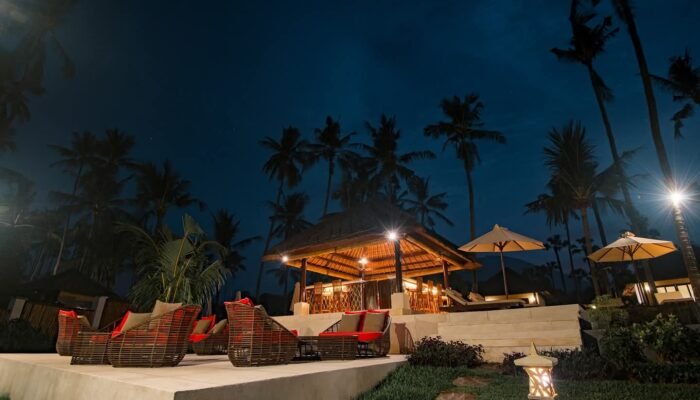 Kubu Indah Dive & Spa Resort Resor Penyelaman Bintang Tiga dengan Bungalow dan Vila di Karangasem