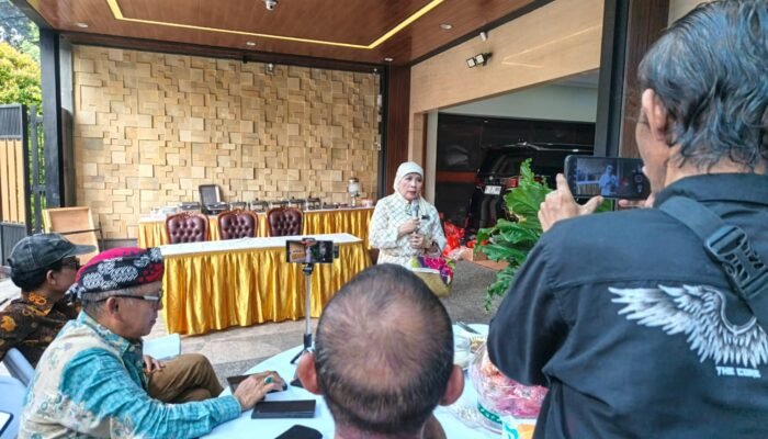 Komunitas Obor Sastra Selenggarakan Silaturahmi Sastra, Halal Bihalal, dan Bincang Sastra Buku Terbaru Halimah Munawir “Mesir Love Story : Di Bawah Langit Para Nabi”