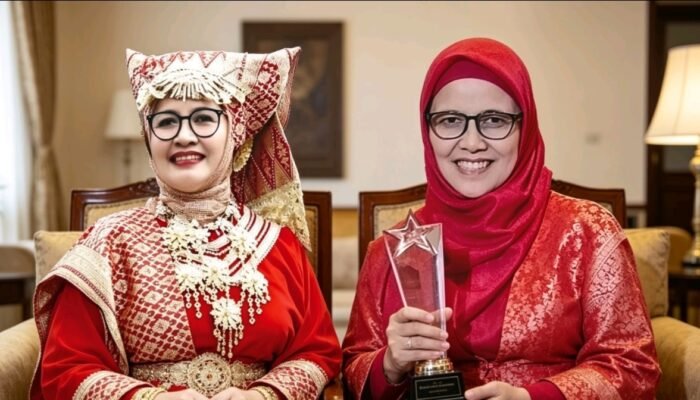 Peringatan 100 Tahun Jam Gadang IMLF-4 Hadirkan 1.000 Peserta Busana Minangkabau