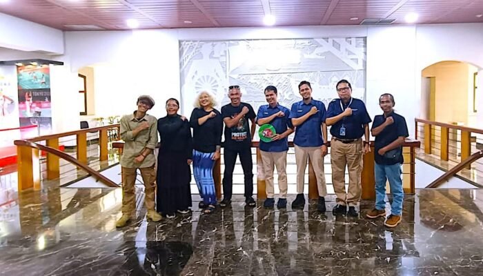 Menelusuri Sejarah Maritim Nusantara Tim Pinisi Adalah Kita Nusantara Berkunjung ke Museum Maritim Indonesia